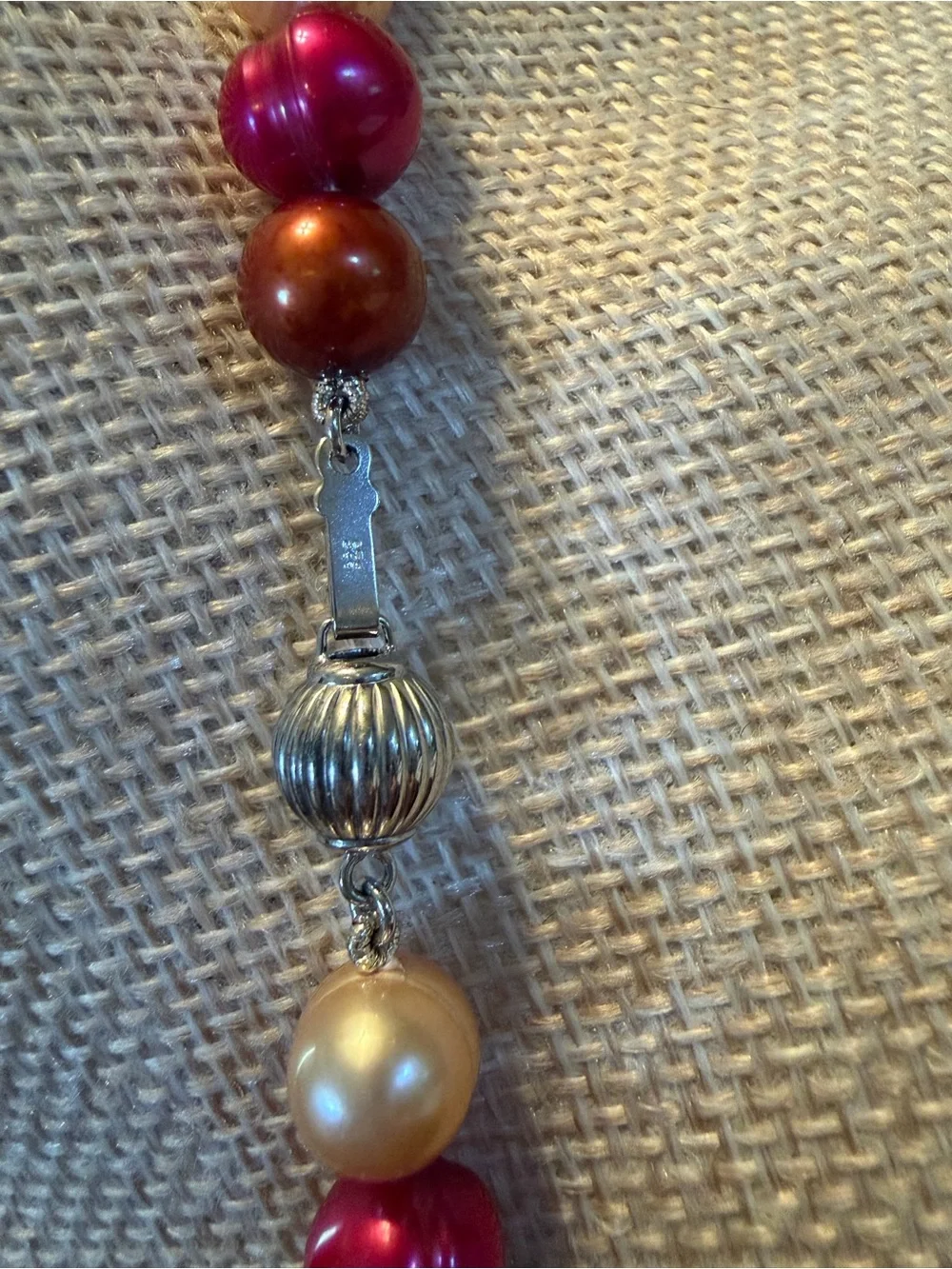 Honora cranberry , Copper & golden cream Pearl Necklace - Picture 3 of 4